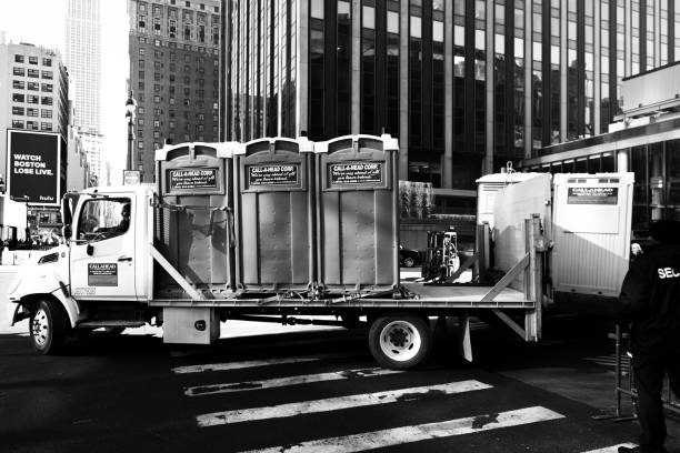 Best Luxury portable toilet rental  in Parsons, WV
